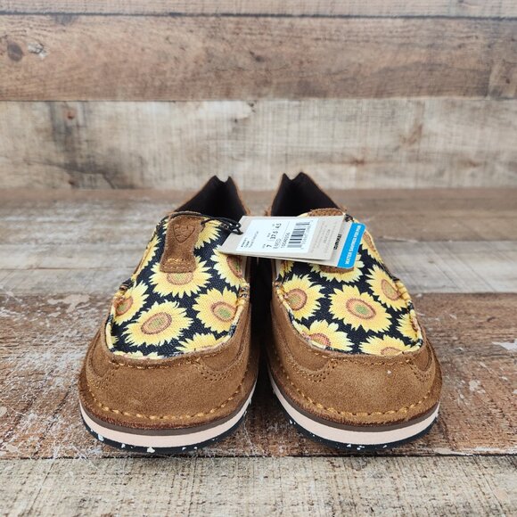 Ariat Cruiser Sunflowers Women's Size 7 Suede Peanut Field of Sun Slip‎ On Flat - Picture 2 of 10